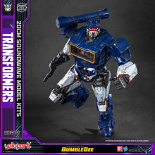 Load image into Gallery viewer, TRANSFORMERS: Bumblebee AMK PRO Series 20cm Soundwave Model Kit